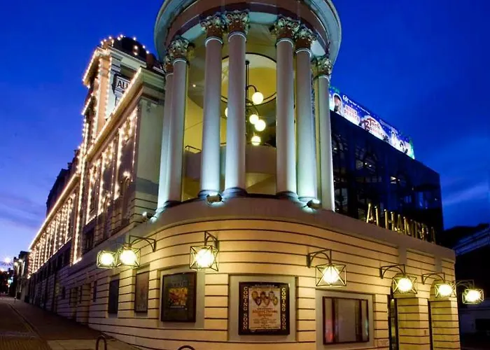 Albion Apartment